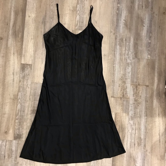 Vintage Eaton’s Van Raalte dress/slip - Picture 2 of 5